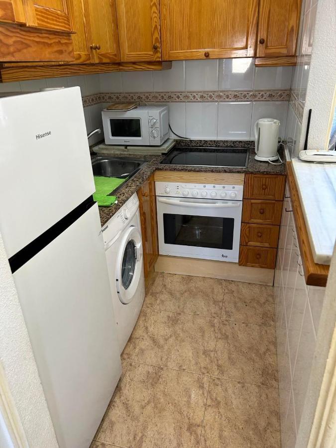 Apartament Mariha Torrevieja Exterior photo