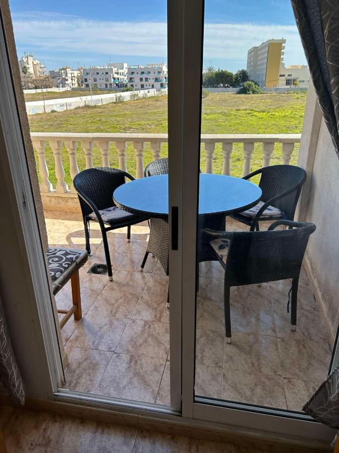 Apartament Mariha Torrevieja Exterior photo
