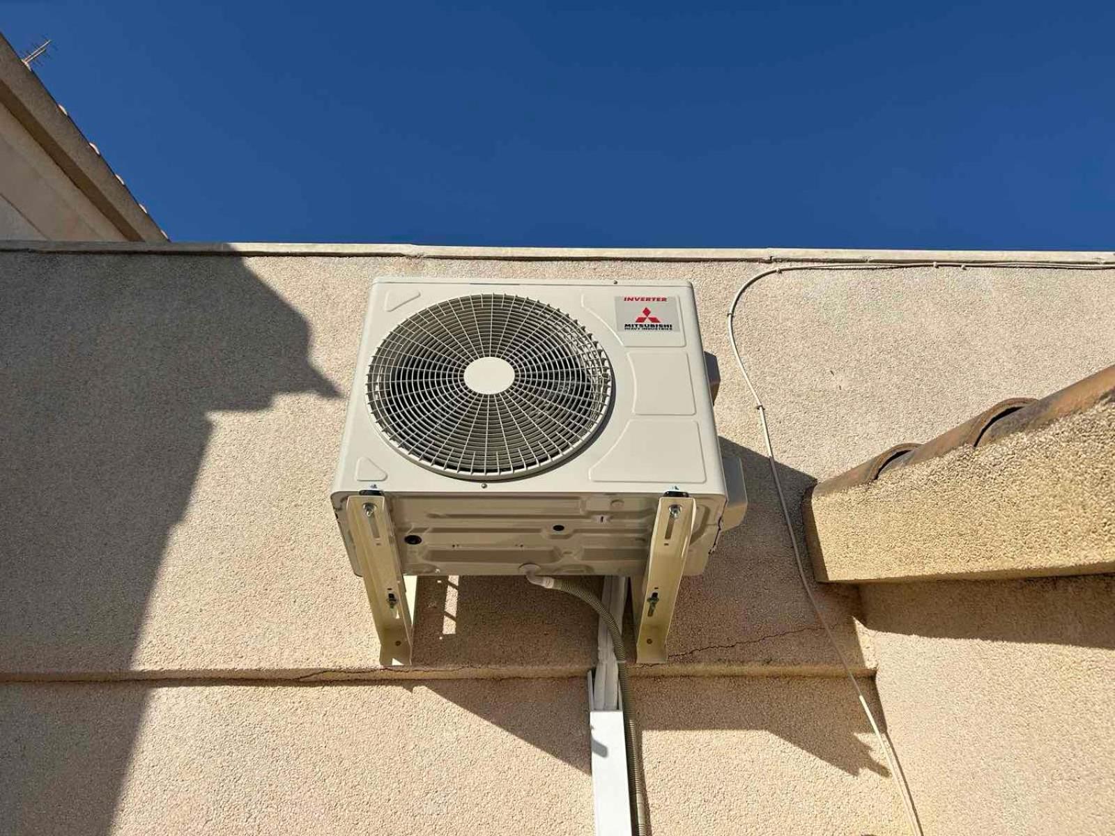 Apartament Mariha Torrevieja Exterior photo